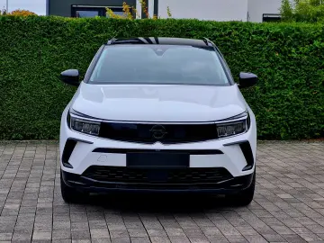 Grandland GS Line (Automatik  1.Hand  LED  Navi)