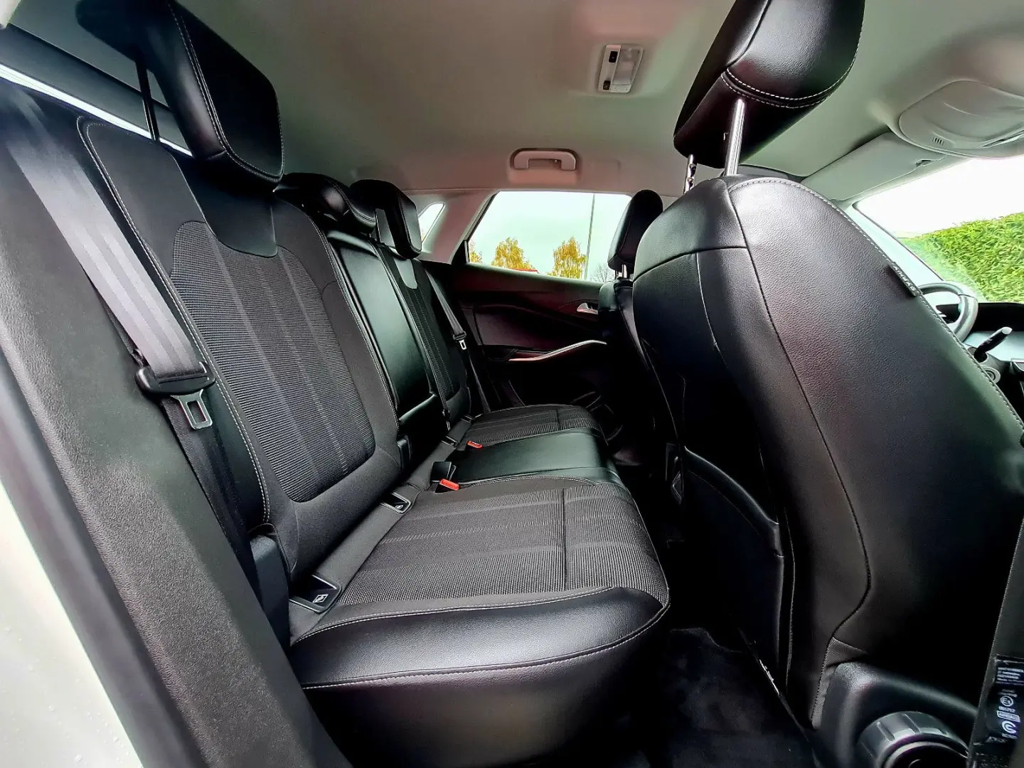 Grandland GS Line (Automatik  1.Hand  LED  Navi)