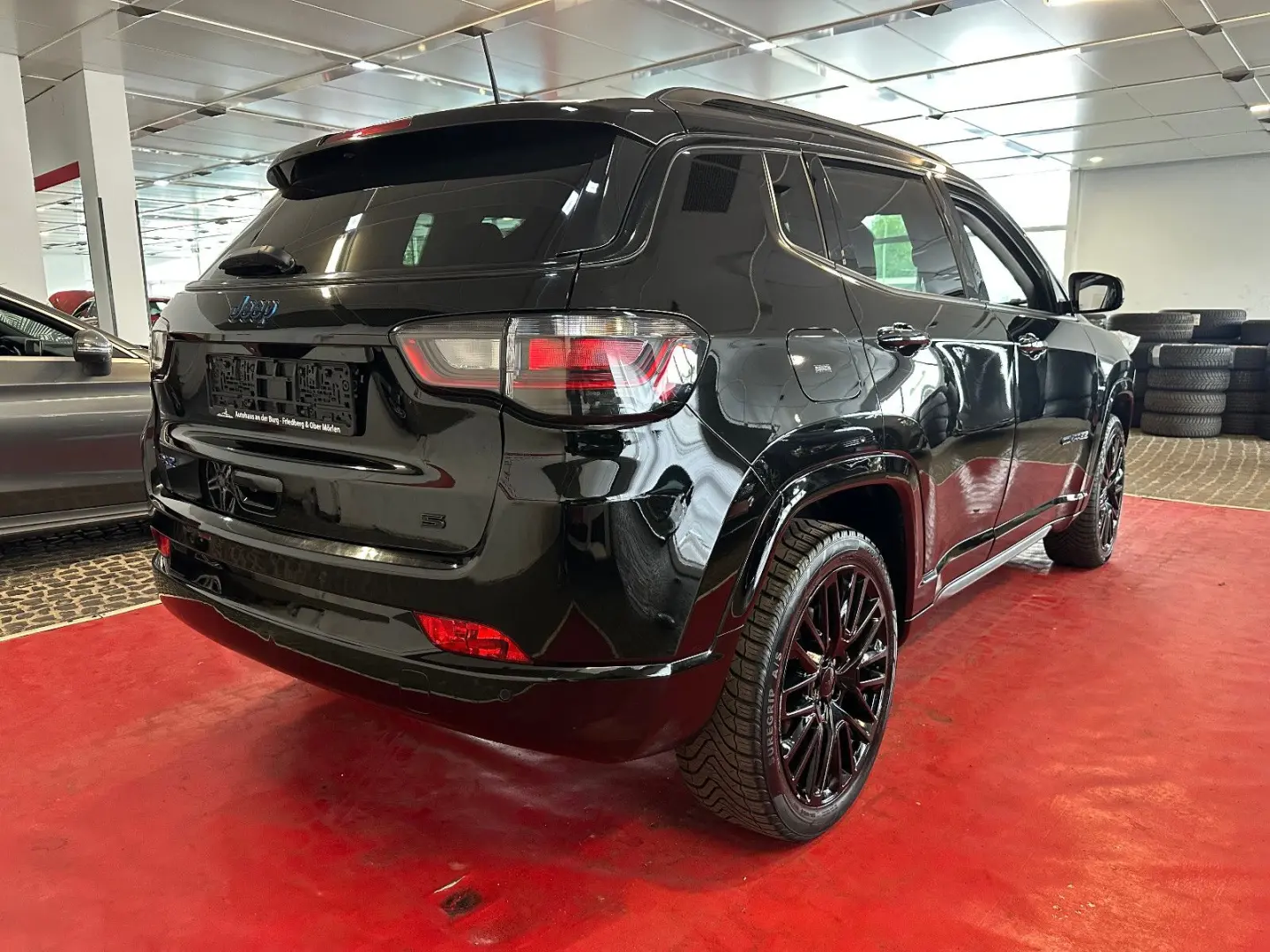 Compass S Plug-In Hybrid 4WD