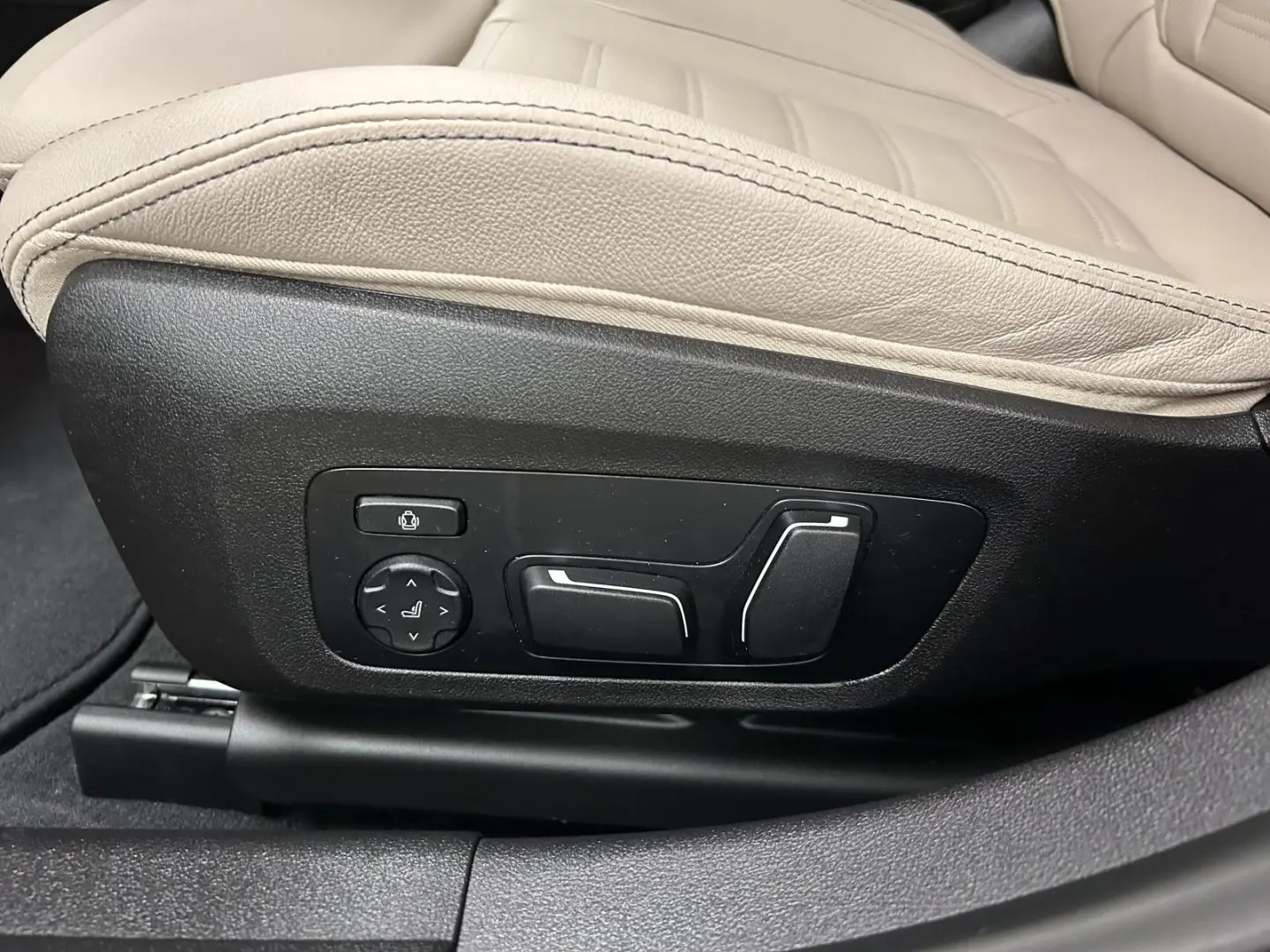 330d xDrive Limousine M Sportpaket Pro DA. Prof.