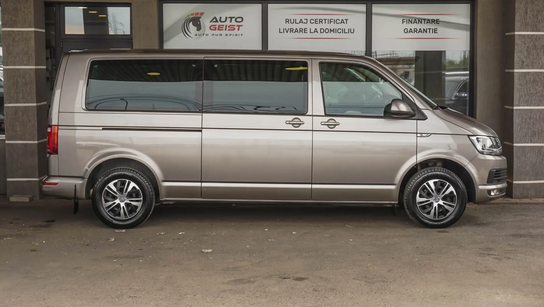Volkswagen Caravelle T6 2.0 TDI KR Comfortline DSG