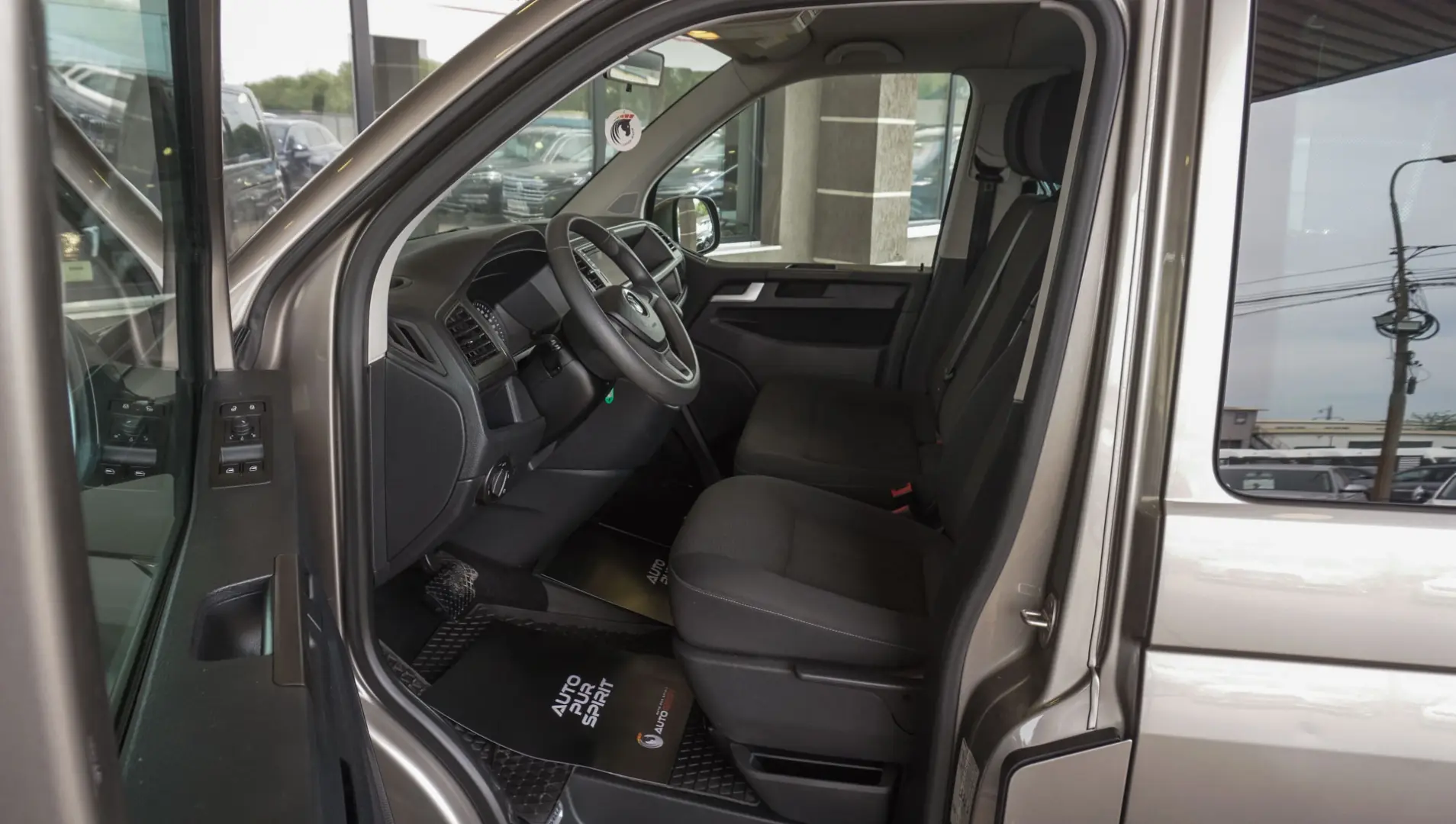 Volkswagen Caravelle T6 2.0 TDI KR Comfortline DSG