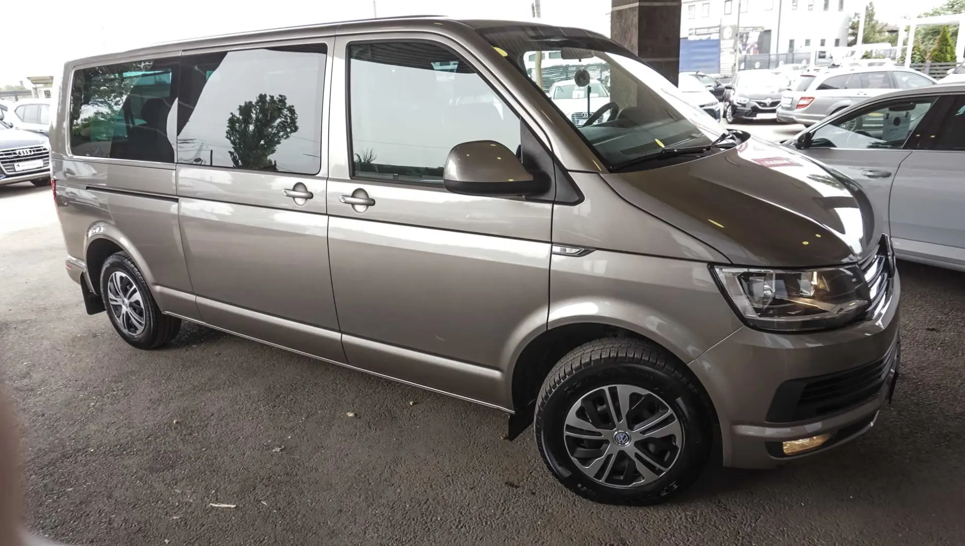 Volkswagen Caravelle T6 2.0 TDI KR Comfortline DSG