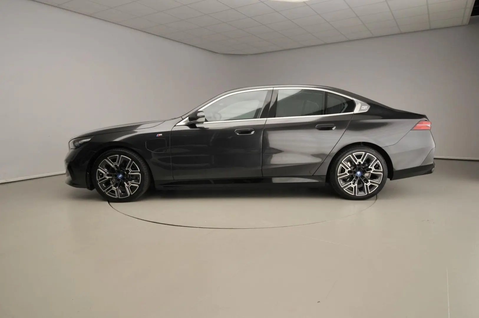 530 5 Serie Sedan 530e   M-Sportpakket   LED   n