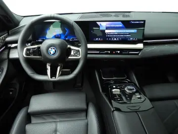 530 5 Serie Sedan 530e   M-Sportpakket   LED   n