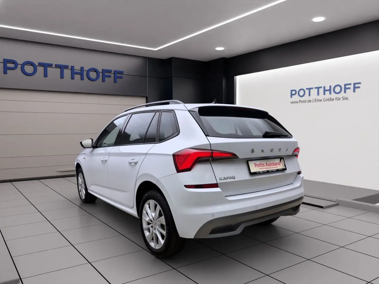 Kamiq 1.5 TSI DSG CLEVER PDC SITZHZG LED KLIMA