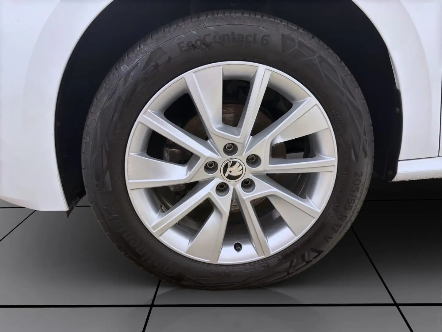 Kamiq 1.5 TSI DSG CLEVER PDC SITZHZG LED KLIMA