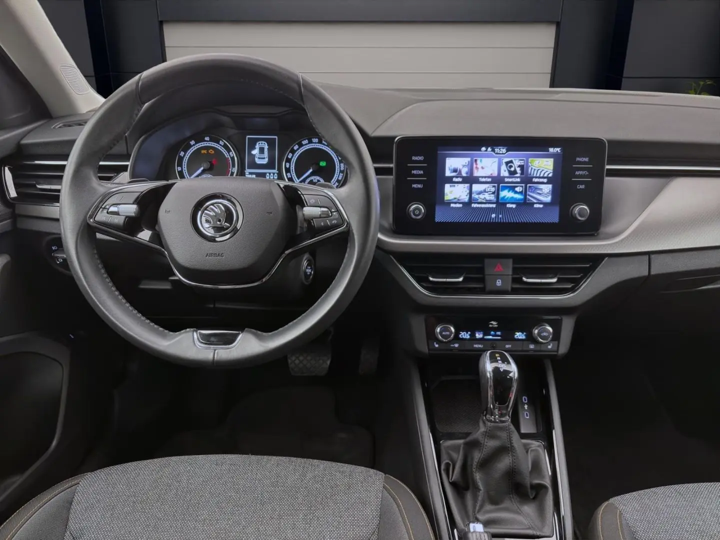 Kamiq 1.5 TSI DSG CLEVER PDC SITZHZG LED KLIMA