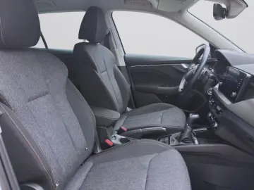 Kamiq 1.5 TSI DSG CLEVER PDC SITZHZG LED KLIMA