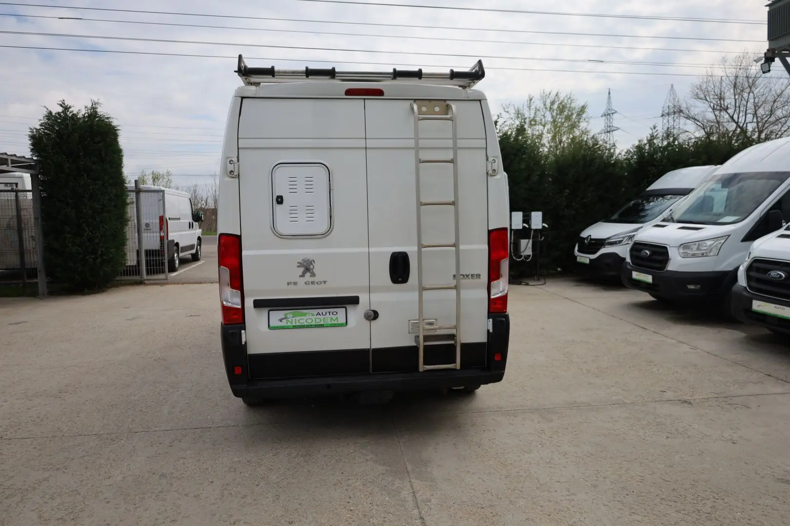 Peugeot Boxer 2.2 120 HP L2H2