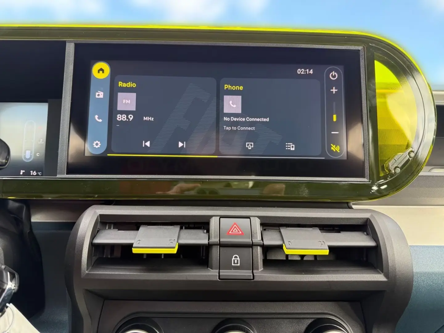 Fiat Grande Panda ICON hibrid 1.2 eDCT LED CARPLAY