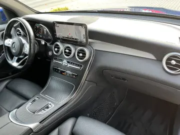 GLC 300d Coupe AMG Line LED Distr. Navi