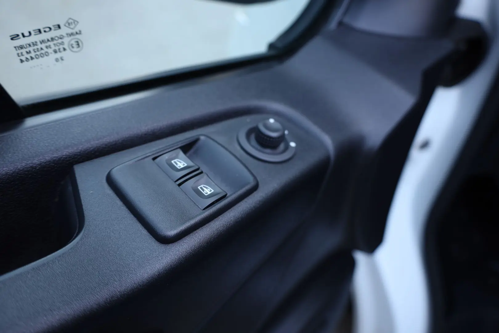 Renault Trafic L1H1 2.0 DCI 120hp