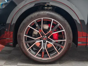 Audi Q8 50 TDI quattro SLine