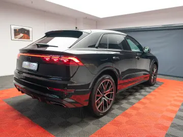 Audi Q8 50 TDI quattro SLine