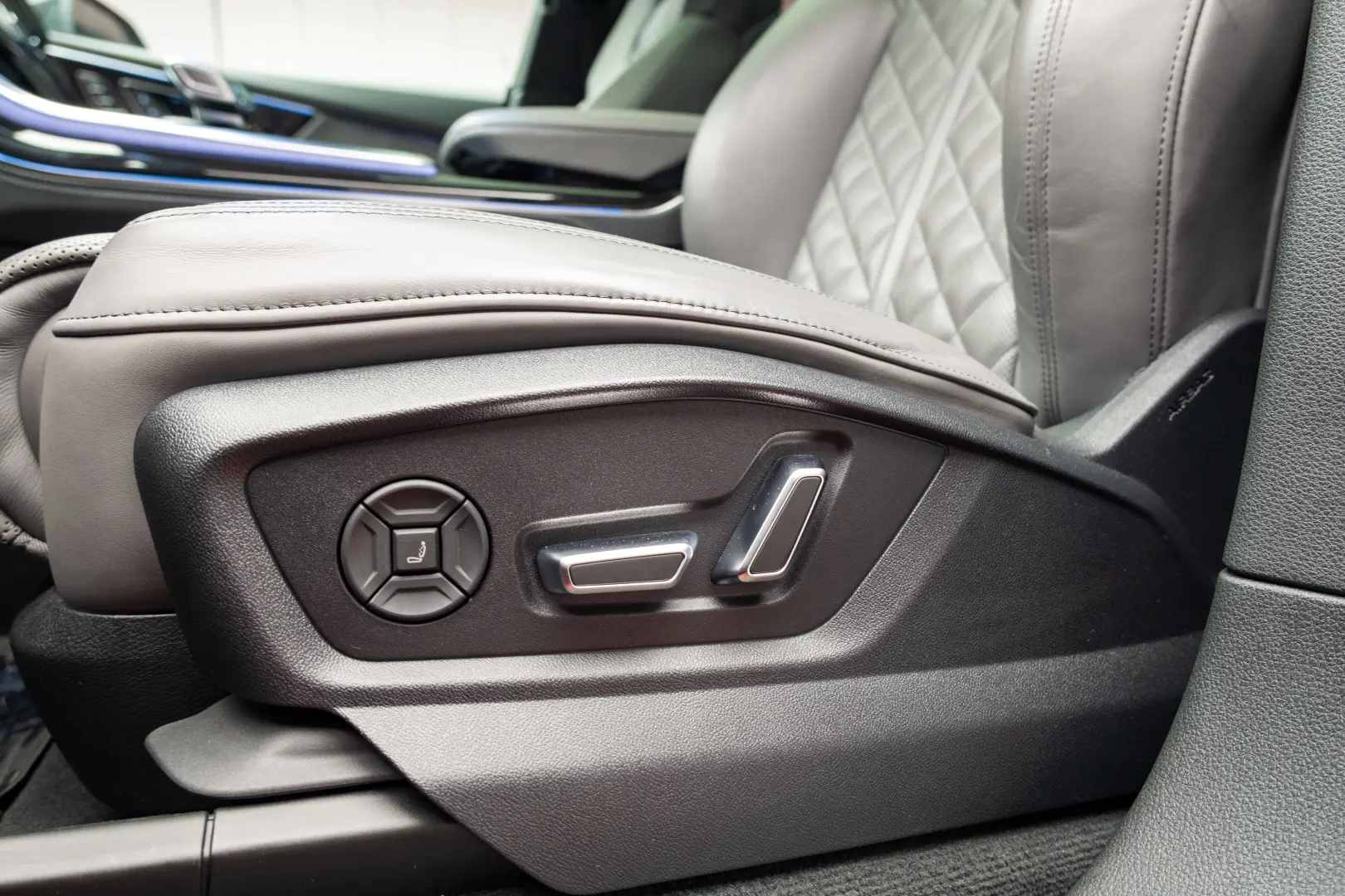 Audi Q8 50 TDI quattro SLine