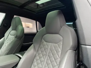 Audi Q8 50 TDI quattro SLine