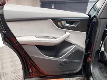 Audi Q8 50 TDI quattro SLine