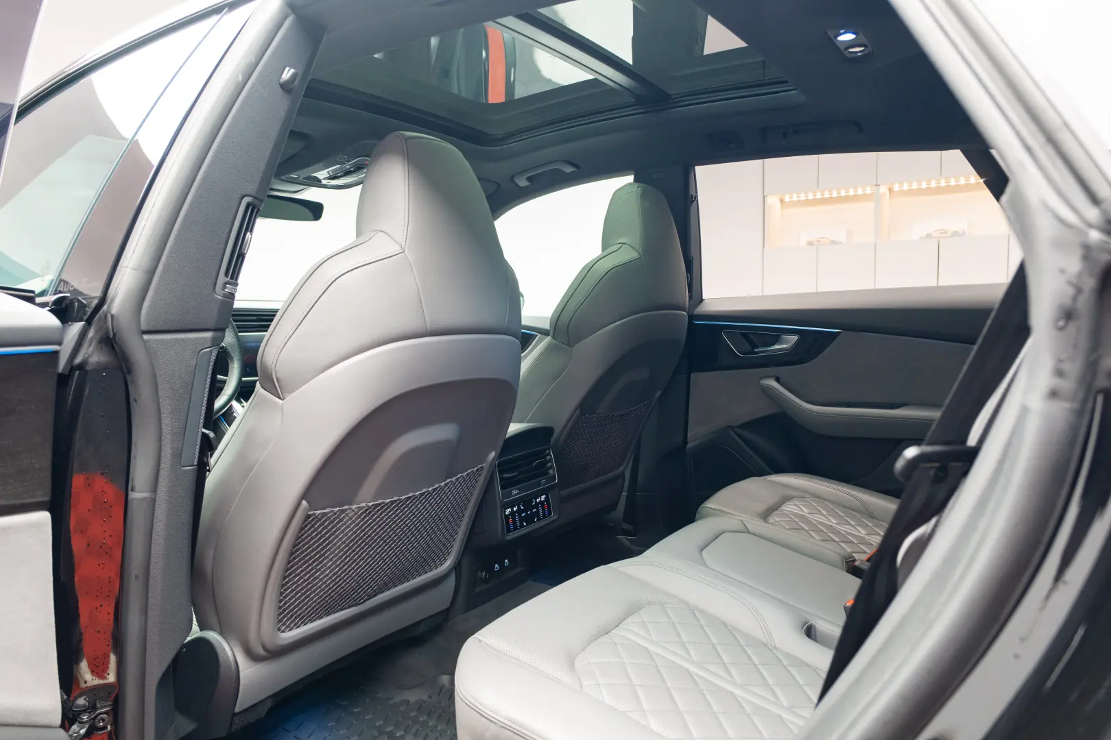 Audi Q8 50 TDI quattro SLine