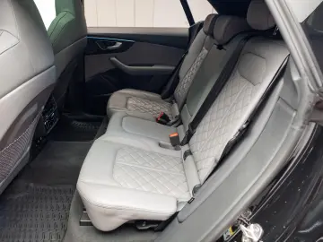 Audi Q8 50 TDI quattro SLine