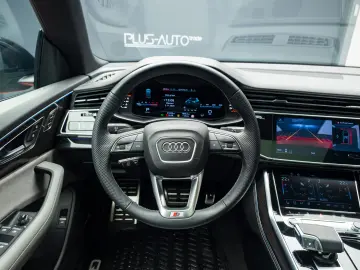 Audi Q8 50 TDI quattro SLine