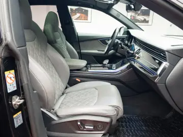 Audi Q8 50 TDI quattro SLine