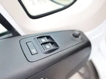 Peugeot Boxer 2.2 120 HP L2H2