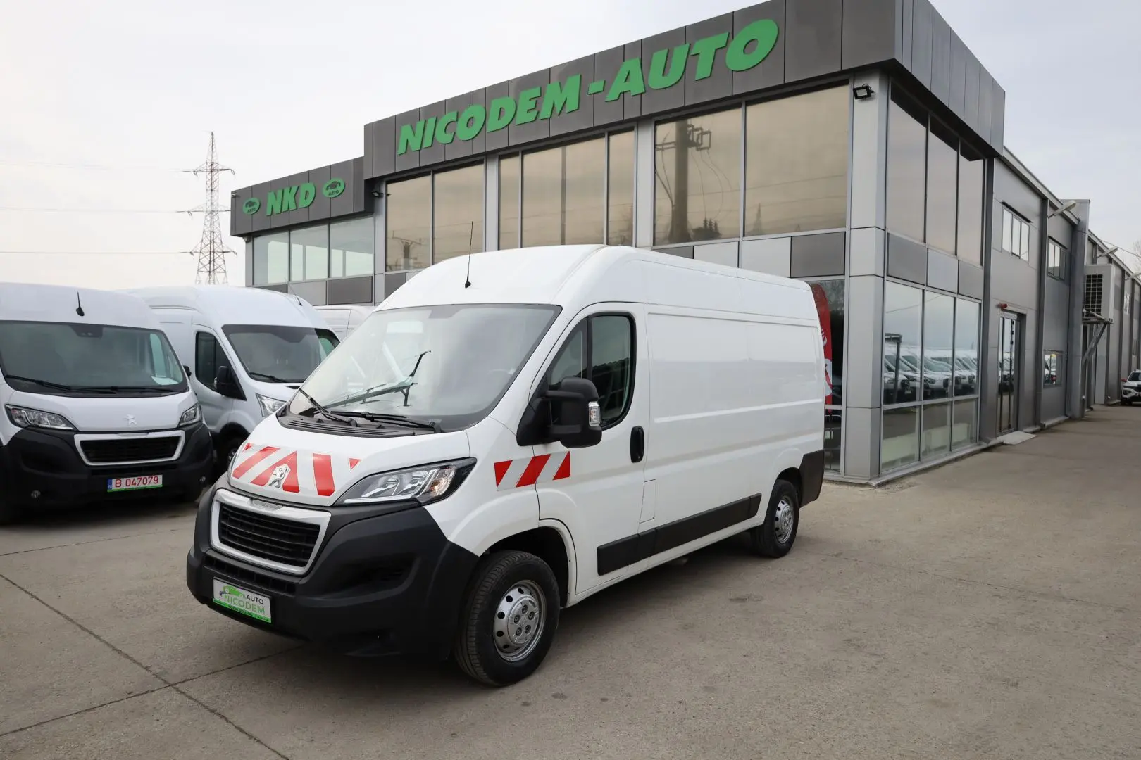 Peugeot Boxer 2.2 120 HP L2H2