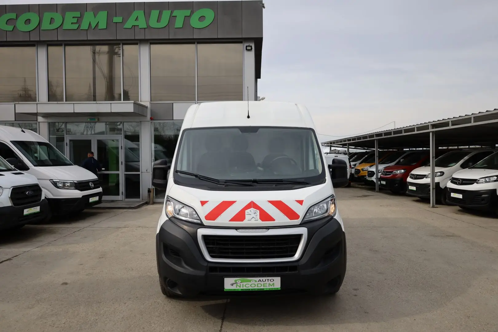 Peugeot Boxer 2.2 120 HP L2H2