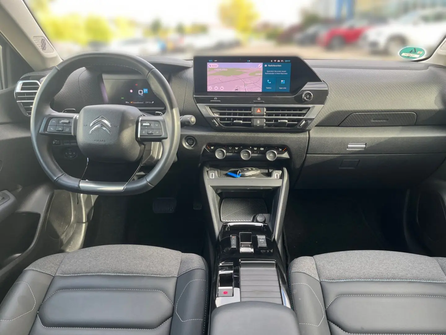 C4 Shine Stop&Start SITZH LKR-HZG 360 RFK NAVI