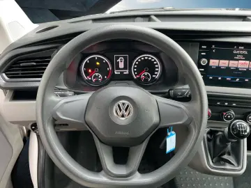 T6.1 Transporter 2.0 TDI FWD Caravelle EcoProfi