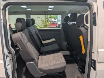 T6.1 Caravelle  Kurz Trendline Klimaaut. 9Sitzer