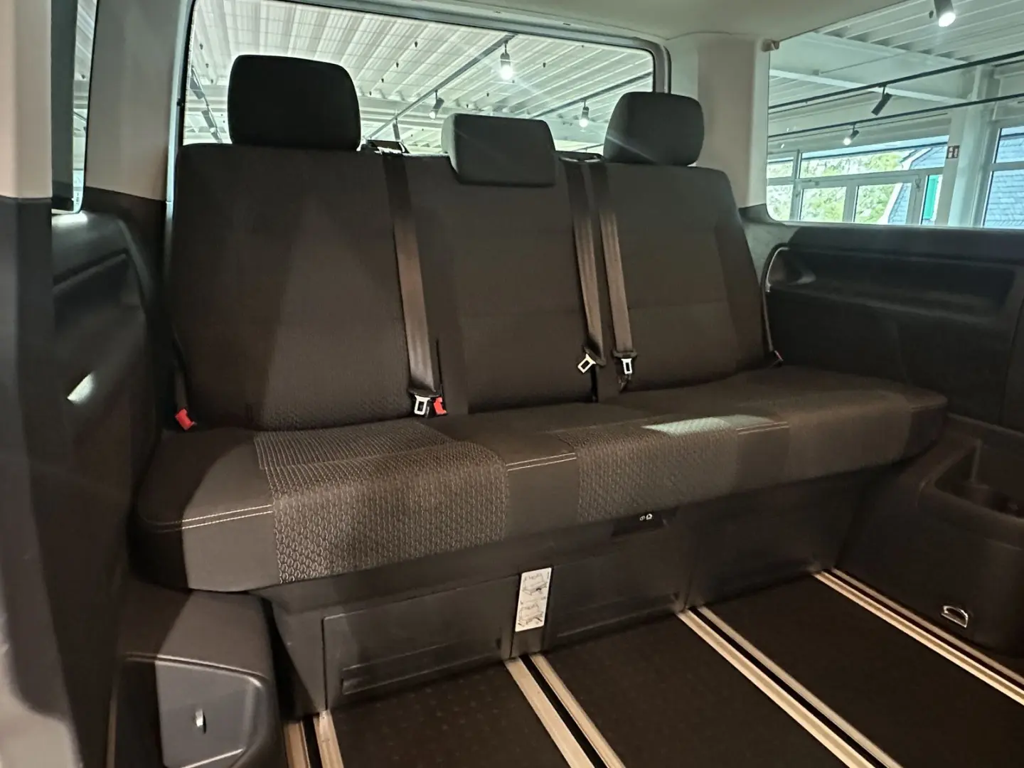 T6 Multivan Trendline DSG 5-SITZER PDC