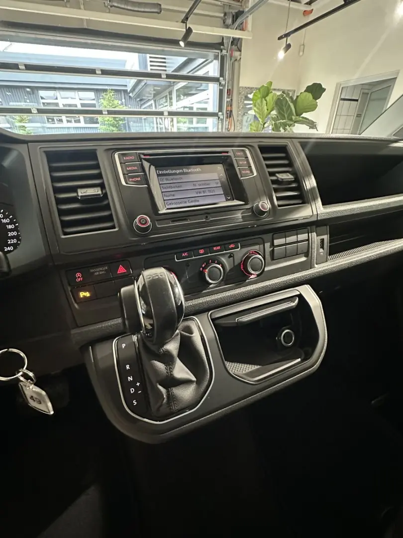 T6 Multivan Trendline DSG 5-SITZER PDC