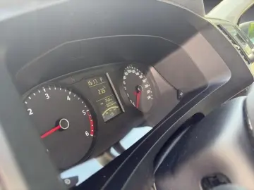 T6 Kombi lang 2 0 TDI DSG 9 Sitzer