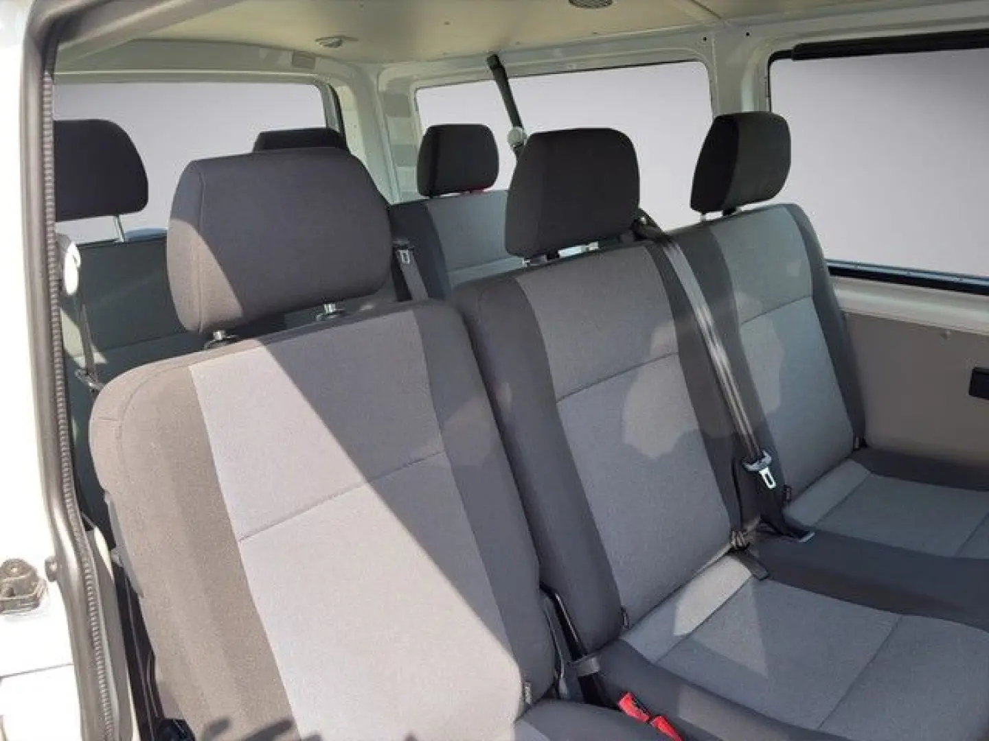 T6 Kombi lang 2 0 TDI DSG 9 Sitzer