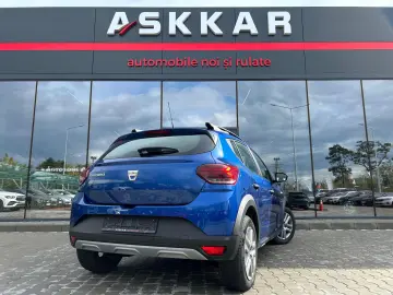 Dacia Sandero Stepway TCe 90 CVT Comfort 2021