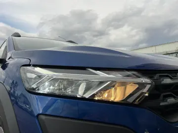 Dacia Sandero Stepway TCe 90 CVT Comfort 2021