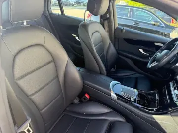 GLC 300 d 4MATIC Coupé Autom. LED Navi