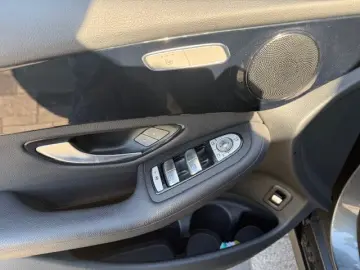 GLC 300 d 4MATIC Coupé Autom. LED Navi