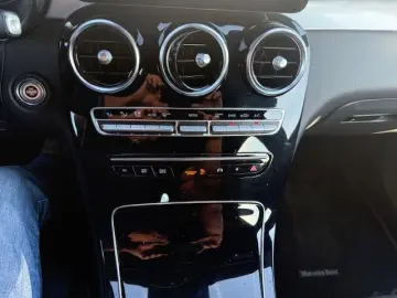 GLC 300 d 4MATIC Coupé Autom. LED Navi