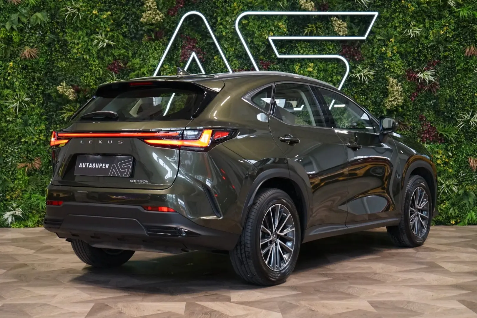 NX350h COMFORT TOP FWD LED