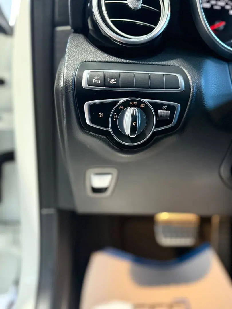 GLC 300 Coupé 4Matic AMG-Line BURMESTER HUD NAVI