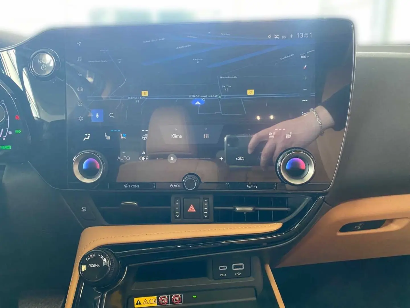 NX 350h Executive Line   Technik   Pano