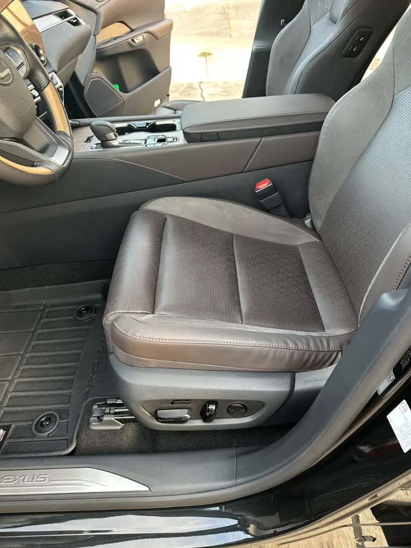 RX 450 h  E-Four Luxury Line Deutsch Top Zustand