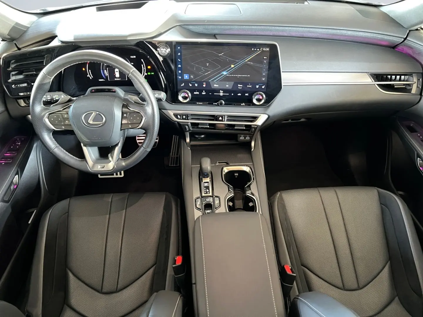 RX 500h F SPORT   Allradlenkung Pano 360  HUD 21