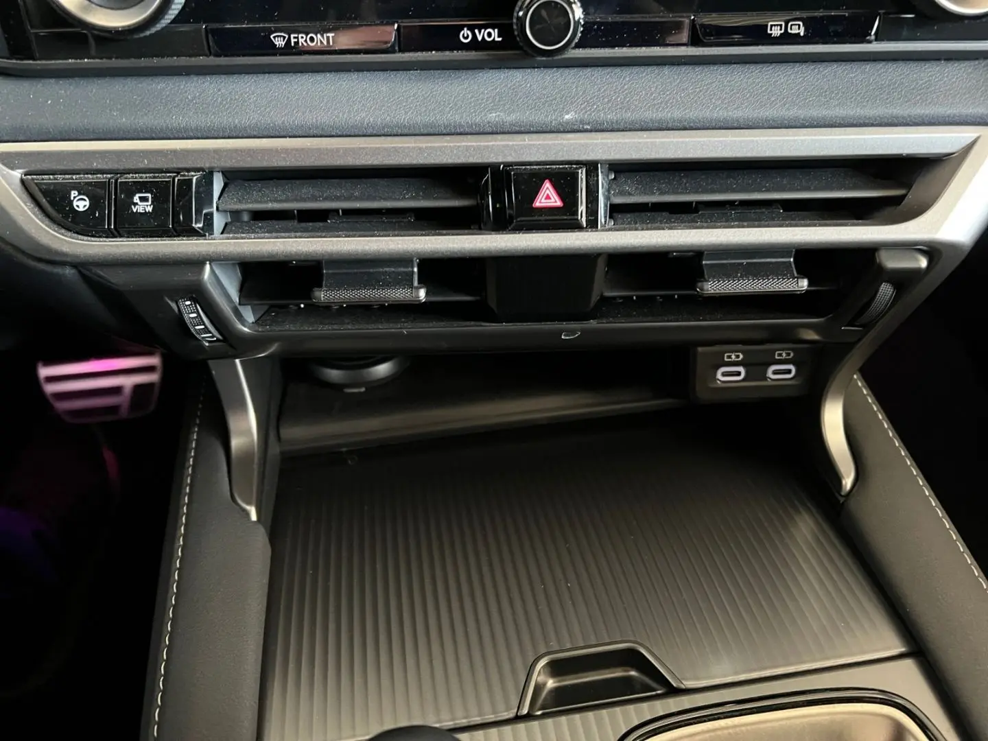 RX 500h F SPORT   Allradlenkung Pano 360  HUD 21