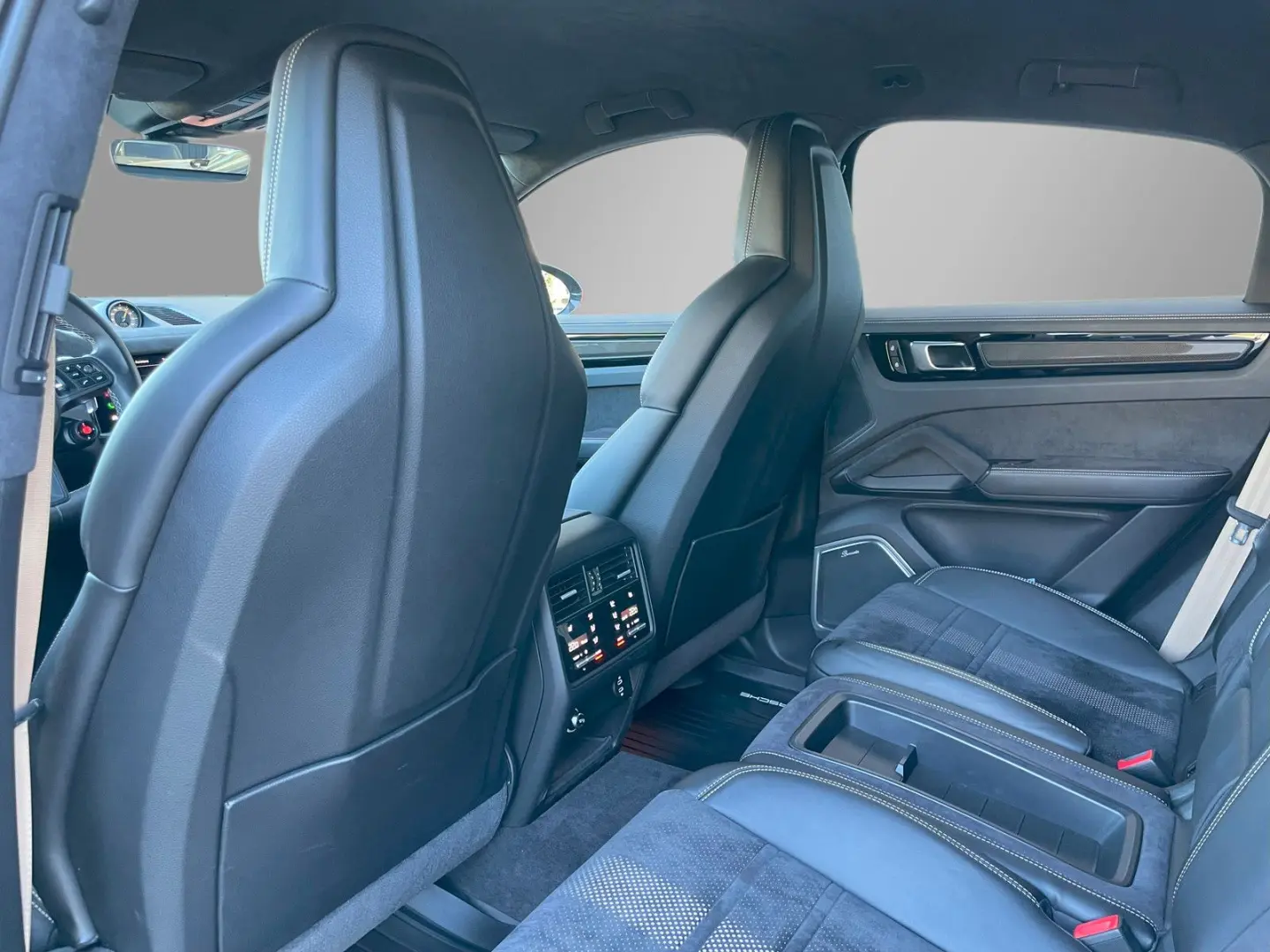 Cayenne Turbo GT PCCB Burmester Surround Matrix