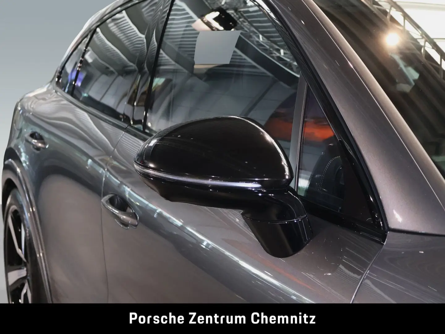 Cayenne Turbo E-Hybrid Coupé HA-Lenkung;PCCB;Inn