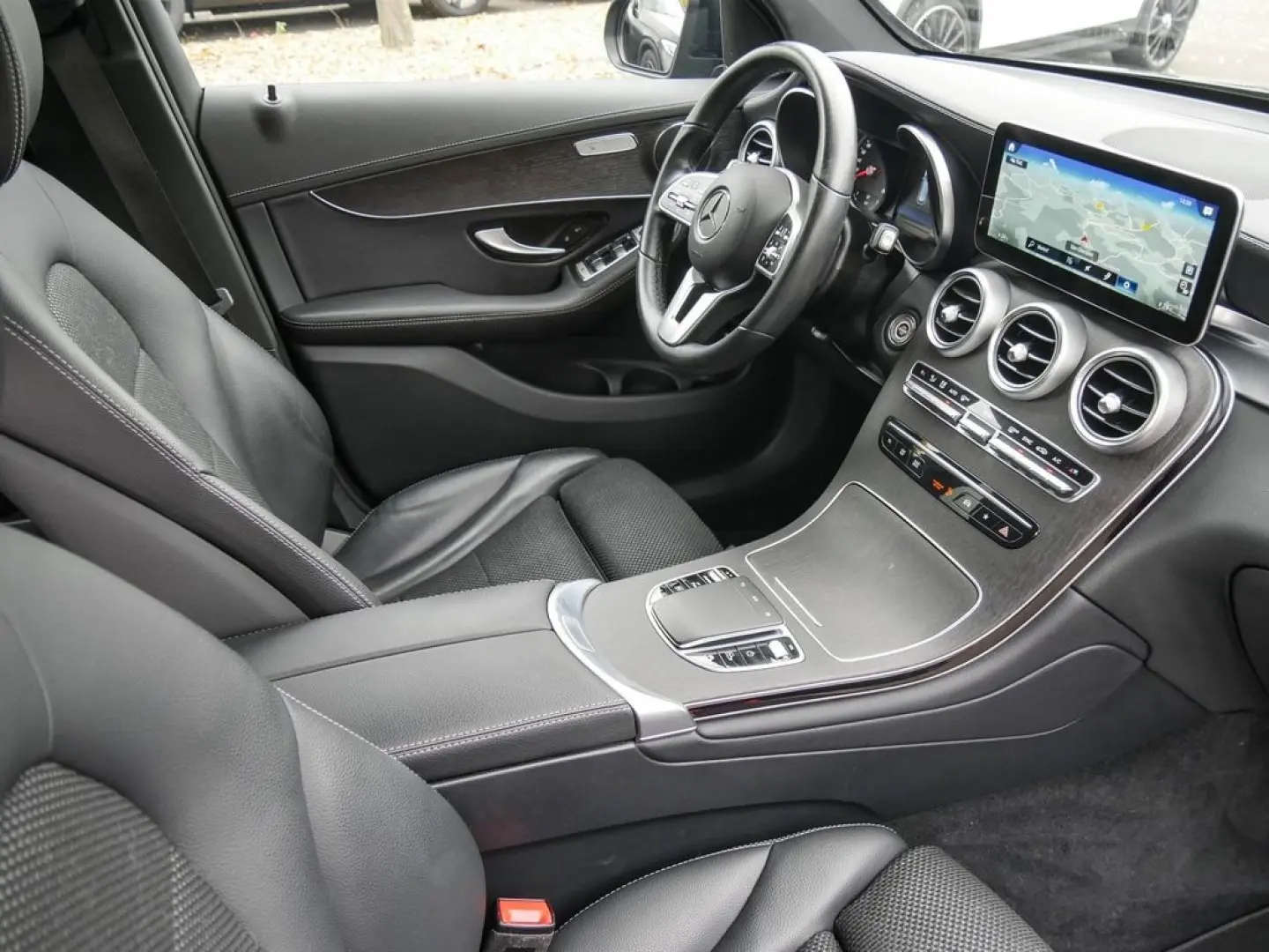 GLC 200 d 4MATIC  Exclusive NIGHT LED NAVI KEYL